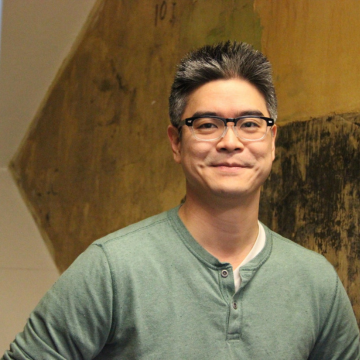 Lloyd Suh